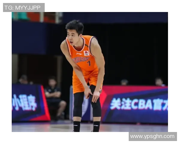 广州篮球队以85分领跑精英赛积分榜展现强劲实力