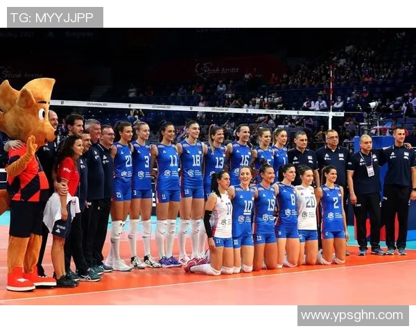 重庆排球队在欧锦赛积分榜上以54分稳居第一名展现强劲实力